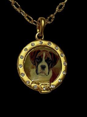 Danbury Mint Pendant Necklace Boxer Dog Gold Tone Chain Collar Round Puppy DM